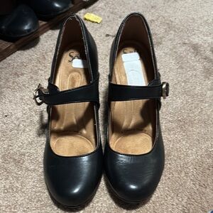 Soft Style Black Heels with Classic Design